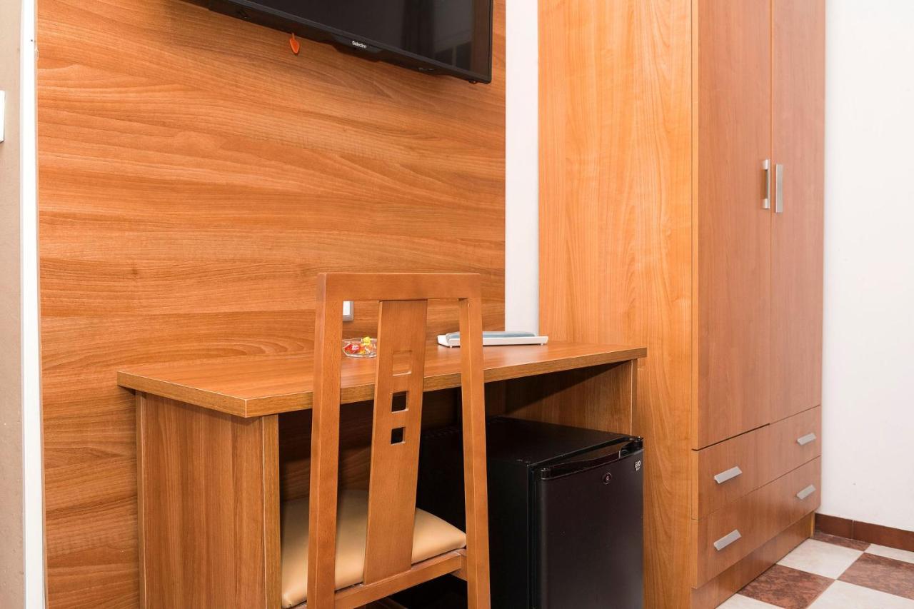 Hostal San Francisco Cadiz Ngoại thất bức ảnh